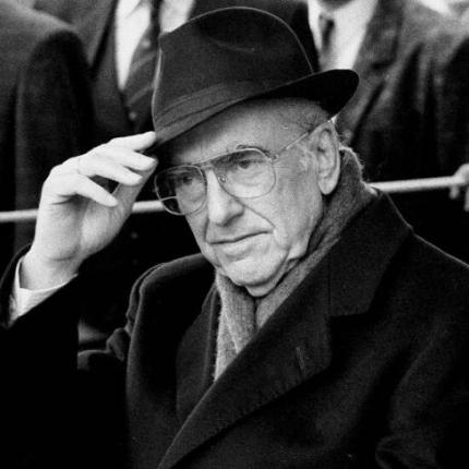 Μία ομιλία του Ανδρέα Παπανδρέου για τα "διευθυντήρια" της Ενωμένης Ευρώπης (βίντεο)