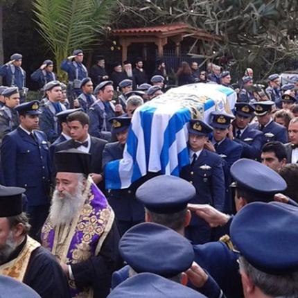 Ανείπωτος ο πόνος στις κηδείες των δύο πιλότων του μοιραίου F-16 