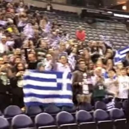 antetokunbo_ethnikos_ymnos.jpg