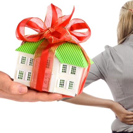 αποποίηση κληρονομιάς