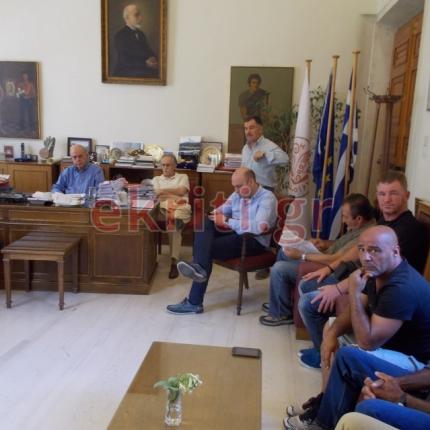 απορριμματα συμβασιουχοι