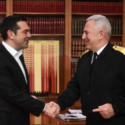 apostolakis-tsipras50808.jpg