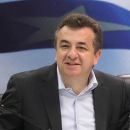 Ο Στ,Αρναουτάκης υπέγραψε για τη μελέτη του δρόμου Γάζι - Καλέσα