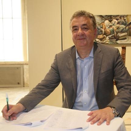 Αρναουτάκης