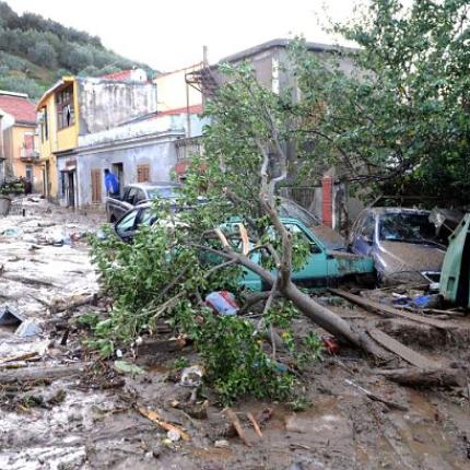 Δύο νεκροί από την κακοκαιρία στην Ιταλία