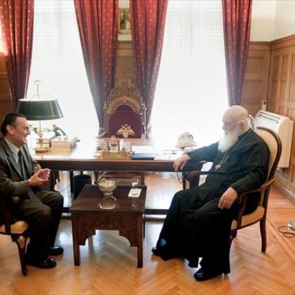 arxiepiskopo-ieronumo-o-proedros-tis-ligkas-giorgos-stratos.jpg