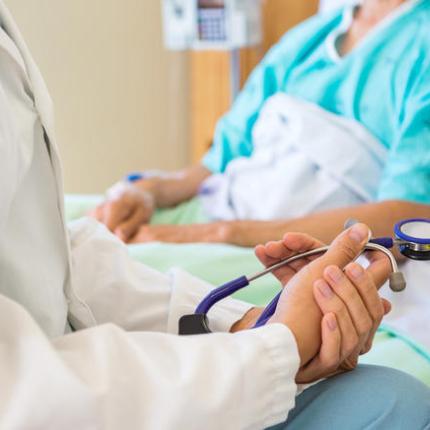 Οι ασθενείς στα νοσοκομεία με κορωνοϊό αυξάνονται ανησυχητικά