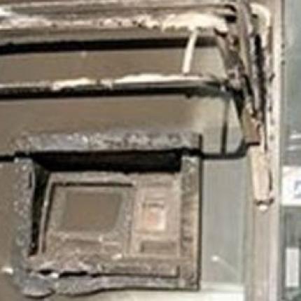 Φωτιά σε ΑΤΜ τραπεζών και σε ΙΧ αυτοκίνητα 