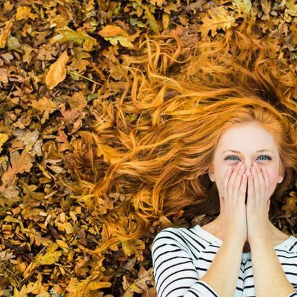 φθινόπωρο γυναίκα 