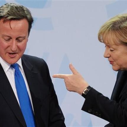 Αυστήρο μήνυμα Μέρκελ σε Κάμερον για τους μετανάστες