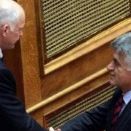 Παπανδρέου-Πετσάλνικος