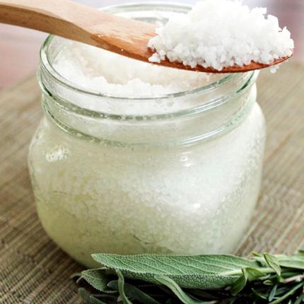 Body scrub με καραμέλες μέντας