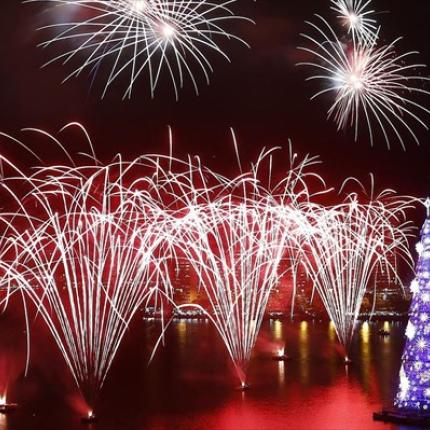 Το μεγαλύτερο πλωτό χριστουγεννιάτικο δέντρο του κόσμου είναι στη Βραζιλία