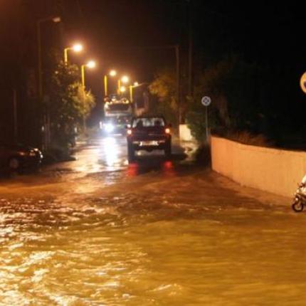 Άμεση η κινητοποίηση του Δήμου Ηρακλείου στην αντιμετώπιση των προβλημάτων της κακοκαιρίας