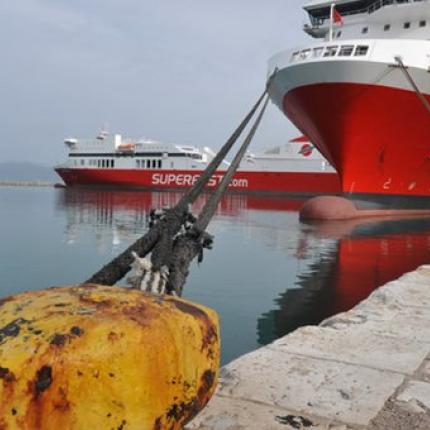 πλοια,λιμανι