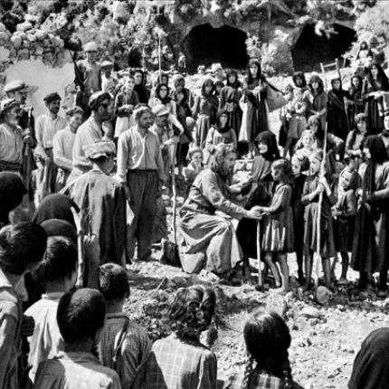 "Αυτός που έπρεπε να πεθάνει" του Ζυλ Ντασέν ή "Ο Χριστός Ξανασταυρώνεται" του Νίκου Καζαντζάκη