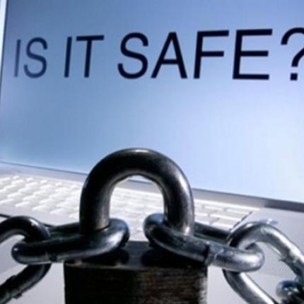 Η ζωή στο Ίντερνετ γίνεται... μουσικό δρώμενο!