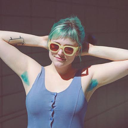 Xρωματιστές μασχάλες! Η νέα... τρέλα της μόδας