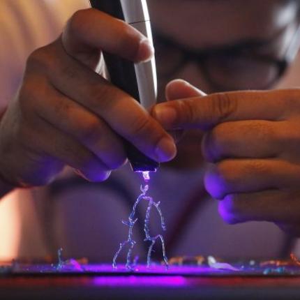 Τρισδιάστατα αντικείμενα από... στυλό (βίντεο)