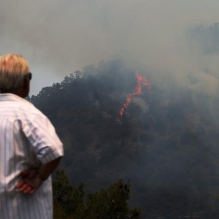 cyprus_fire1.jpg