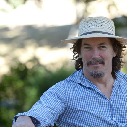 Εργαστήριο Αναγεννητικής Γεωργίας με τον Ντάρεν Ντόχερτυ στον Απηγανιά