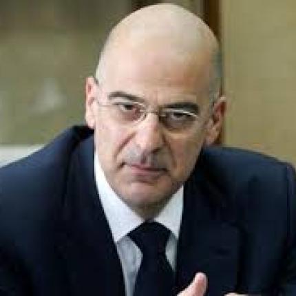 Το αναπτυξιακό μοντέλο που διαμορφώνεται μετατρέπει την Ελλάδα σε ένα οικονομικό περιβάλλον επιχειρηματικά φιλικό, ανταγωνιστικό, τόνισε ο Ν. Δένδιας