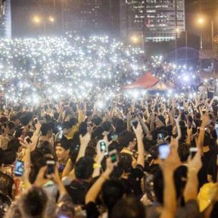 Σε θέσεις μάχης ξανά οι διαδηλωτές στο Χονγκ Κονγκ