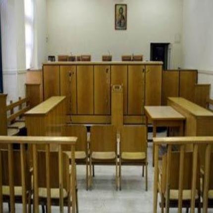 Δικαστήριο δικαίωσε εργαζόμενο που αρνήθηκε μείωση μισθού