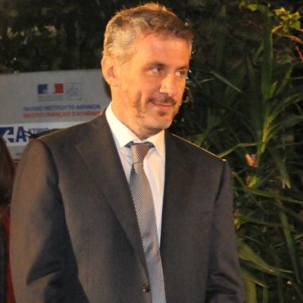 Ιππότης Γραμμάτων χρίστηκε ο Βιαννίτης Δημήτρης Στεφανάκης