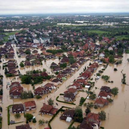 Διοργανώνεται Διάσκεψη Δωρητών για τις καταστροφικές πλημμύρες σε Σερβία και Βοσνία-Ερζεγοβίνη