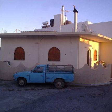 Το αυτοκίνητο αυτό κλάπηκε από το Δραπέτι