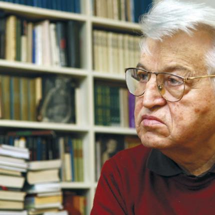 Πέθανε ο Σέρβος συγγραφέας Ντόμπριτσα Τσόσιτς