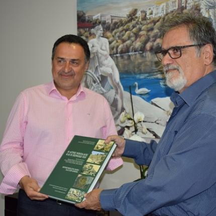 Γιάννης Κασσαβός