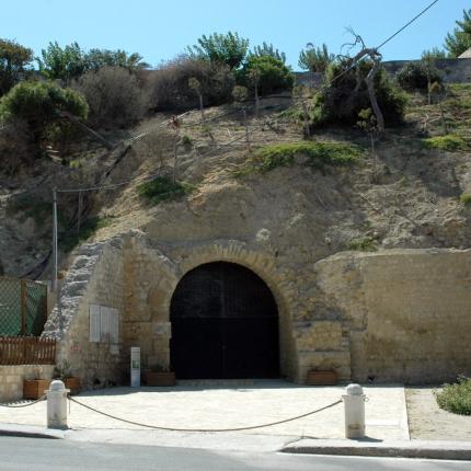 Στοά Μακάσι