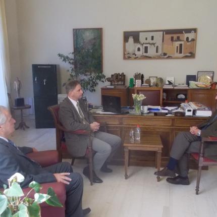 λαμπρινος,πρεσβης ουγγαριας