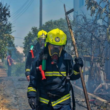 φωτια πυροσβεστες