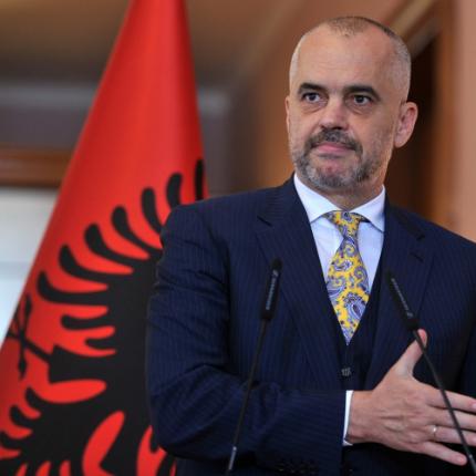 Αναβάλλεται η επίσκεψη του Αλβανού πρωθυπουργού στη Σερβία