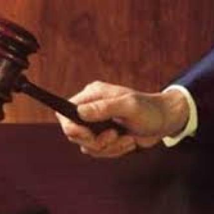 Ηράκλειο: Νέα παρέμβαση από τη Λαϊκή Στάση Πληρωμών για τους πλειστηριασμούς