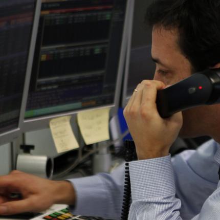 Αποζημίωση σε δανειολήπτη, επειδή τον ενοχλούσε τράπεζα μέσω εισπρακτικής εταιρίας