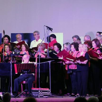 μικτη χορωδια