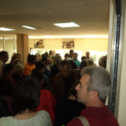 Προσφορά τροφίμων σε οικογένειες του Ηρακλείου από το Εργατικό Κέντρο