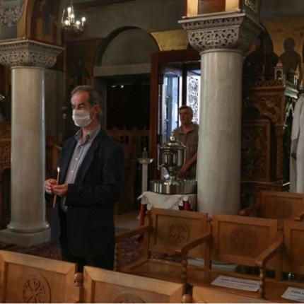 εκκλησία κορωνοϊός μάσκα