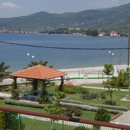 1,5 δισ τα διαφυγόντα κέρδη  από την παράνομη ενοικίαση κατοικιών