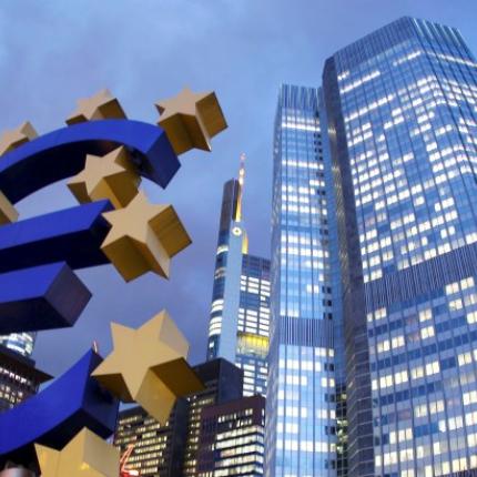FΑΖ: Η ΕΚΤ θέλει να επιβάλει στην Ελλάδα έλεγχο στην κίνηση κεφαλαίων 