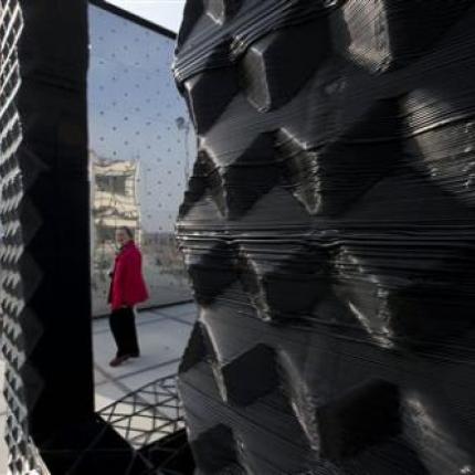 Εικόνες του πρώτου σπιτιού που χτίζεται από τρισδιάστατο εκτυπωτή!