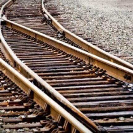 Εκτροχιάστηκε βαγόνι αμαξοστοιχίας στο δρομολόγιο Λάρισα - Βόλος