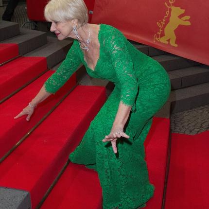 Η ... τούμπα της Έλεν Μίρεν στο κόκκινο χαλί