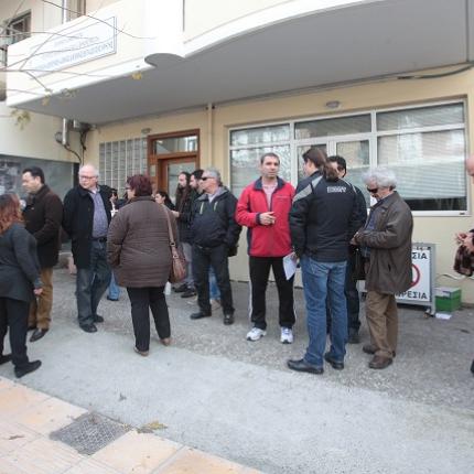 "Χορτάτοι και εμβολιασμένοι μαθητές" το αίτημα της διαμαρτυρίας στο Ηράκλειο