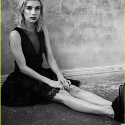 Η Emma Roberts μεγαλώνει (και δεν το καταλαβαίνει)