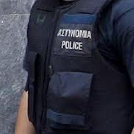 Στα 200 ευρώ το εκλογικό επίδομα για τους ένστολους